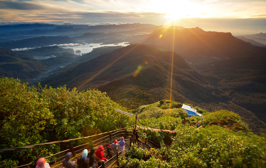 Sri Lanka Rundreise und Badeferien auf den Malediven